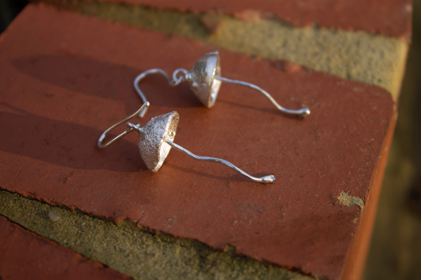 Madarch/Mushroom Fishhook Earrings (made to order)
