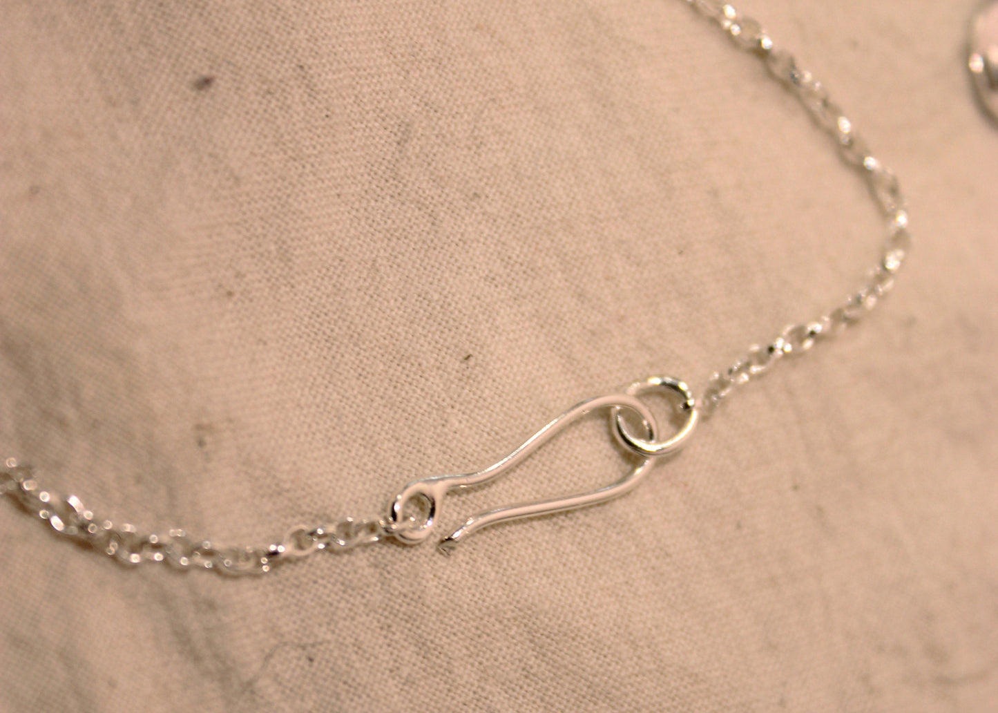 Blodyn Llechi/Slate Flower necklace